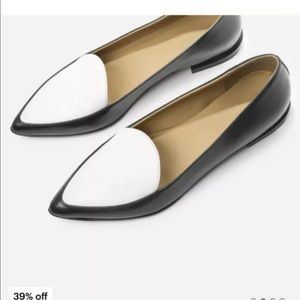 Everlane modern point loafers size 8 EUC black white